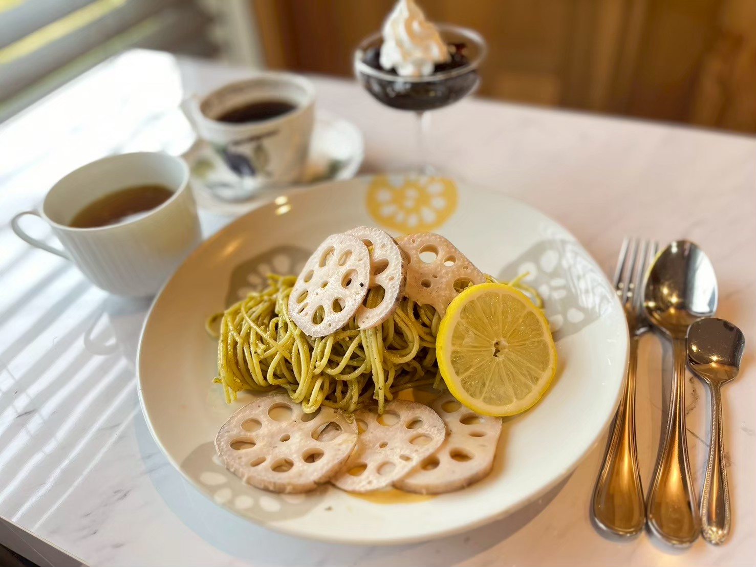 Cafe&Bar ICHIBO レンコンジェノベーゼ