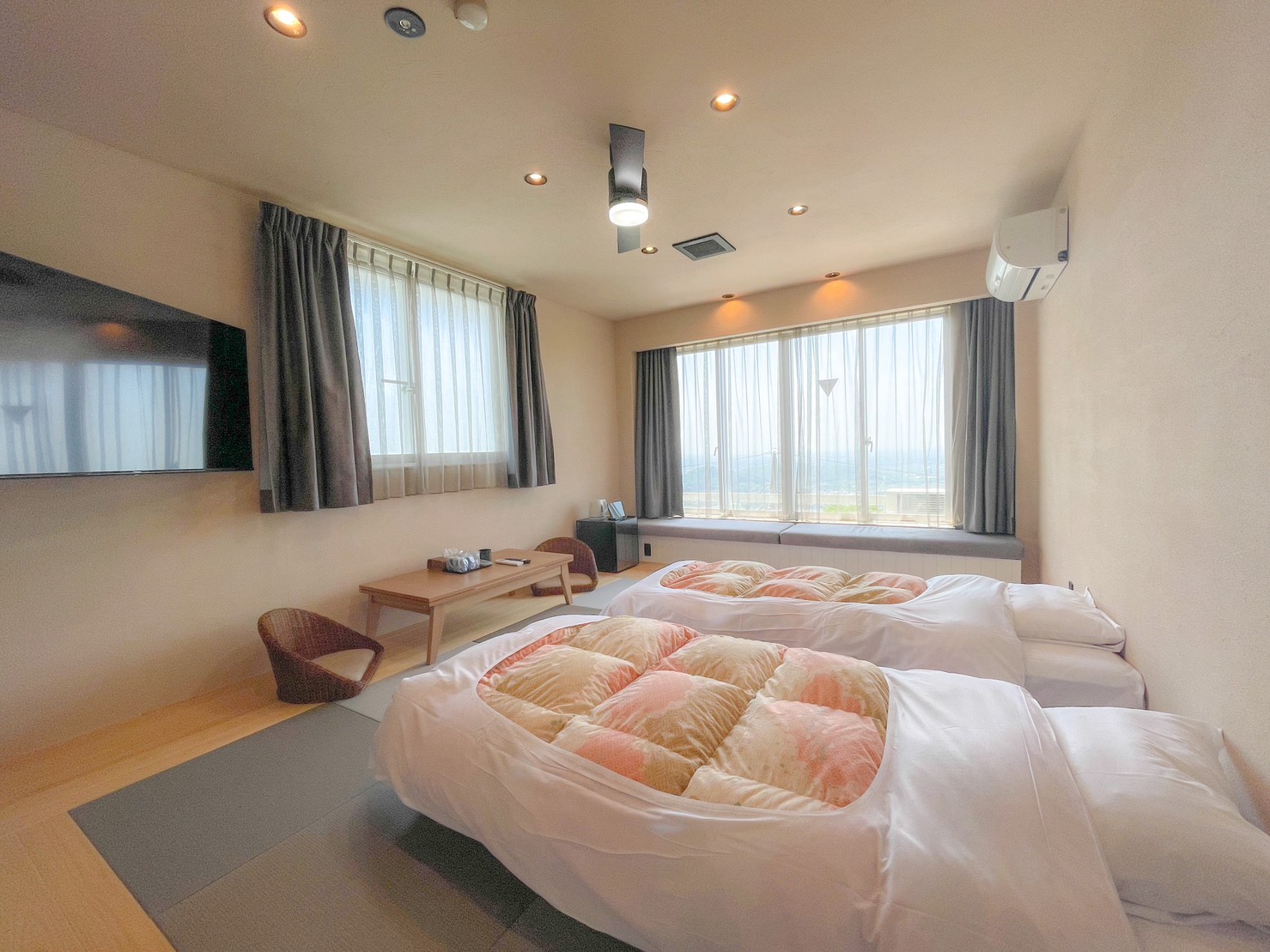 公式】筑波山と関東平野を眺望できる温泉宿｜ホテル一望